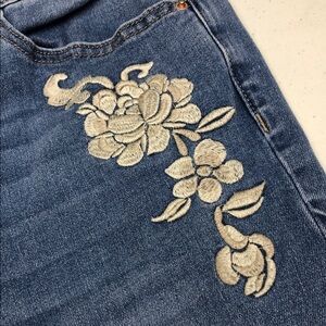 LIKE NEW NICOLE MILLER SOHO HIGH-RISE BOOTCUT JEANS 8/29x30 ⭐️
